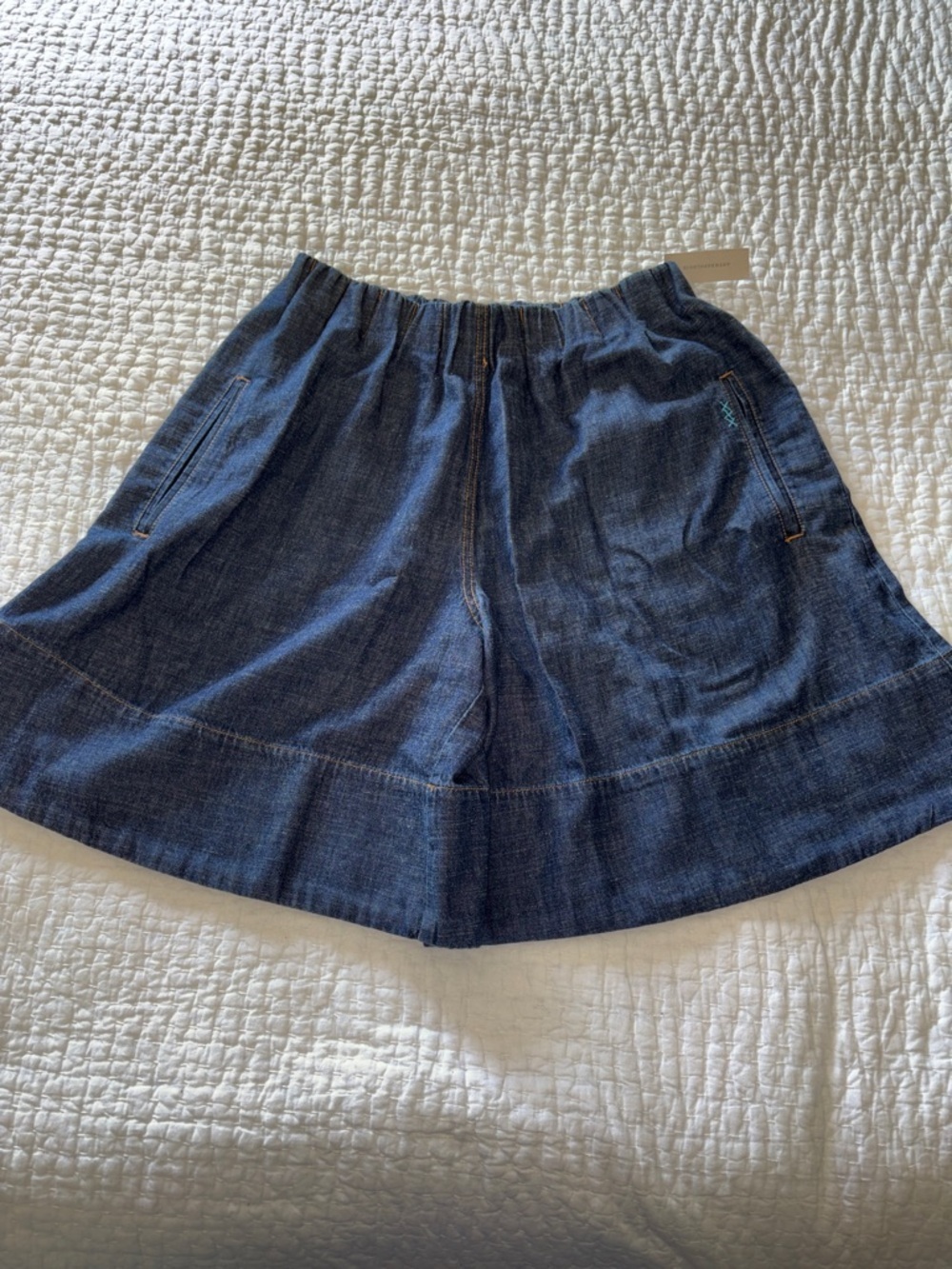 Pilcro Women’s BNWT Pull-On Skirty Shorts Sold out on Site M